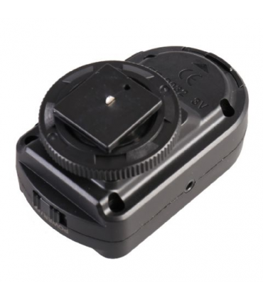 Falcon Eyes Radio Trigger Set RF-DD2.4 on AAA-Battery